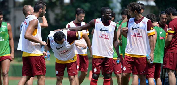 Galatasaray pas ve taktik çalıştı