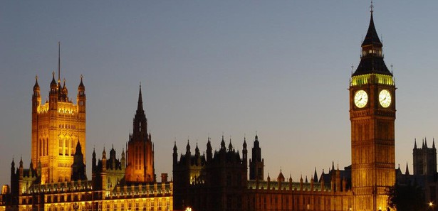 Londra'da Big Ben çanı 40 kez çalacak