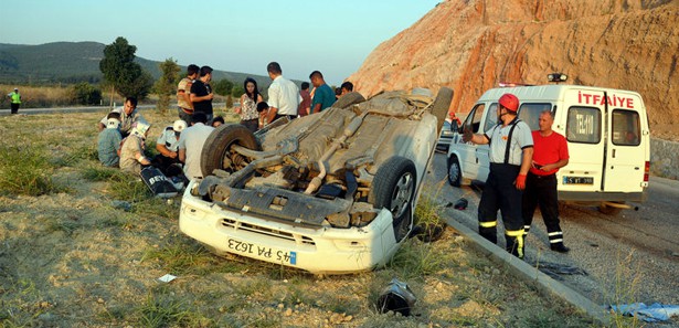 Manisa'da trafik kazası: 9 yaralı